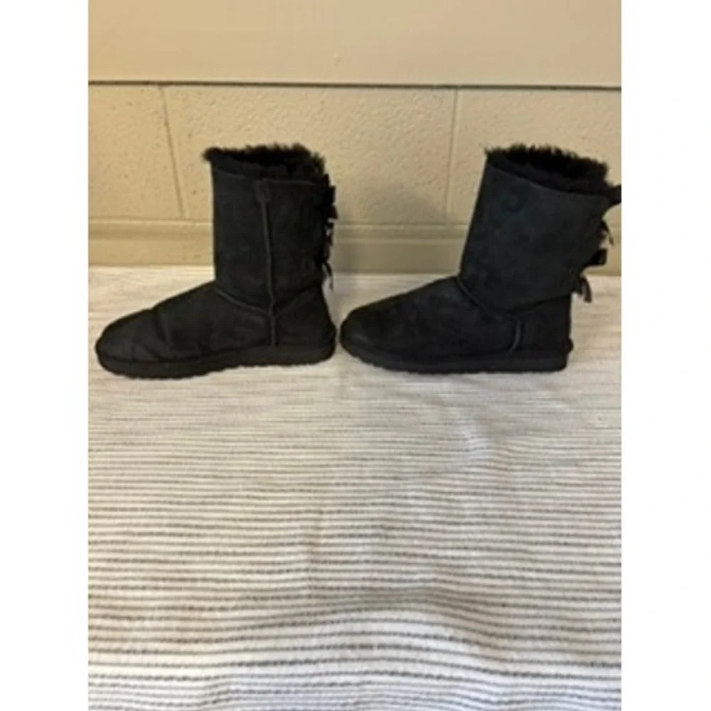 UGG bailey bow
